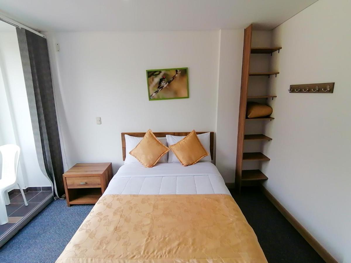 Hotel Hevilat Paraiso De Oriente 里奥内格罗 外观 照片